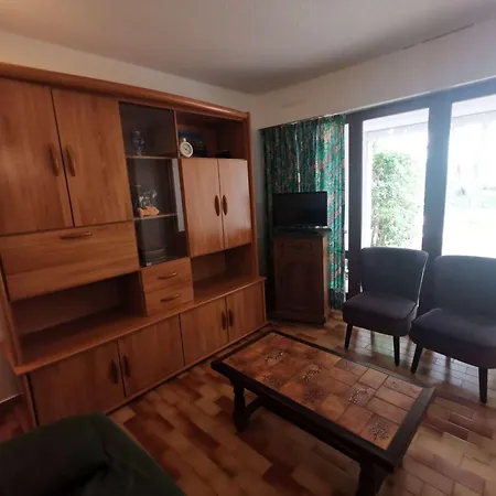 Appartement T3 Avec Piscine Et Tennis à 100m De La - Cap D'agde - Fr-1-607-117 *