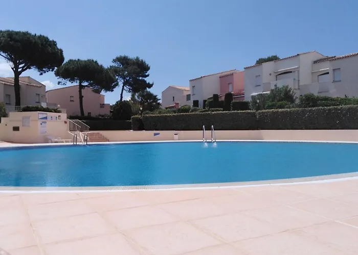 T3 Avec Piscine Et Tennis à 100m De La - Cap D'agde - Fr-1-607-117 Appartamento *